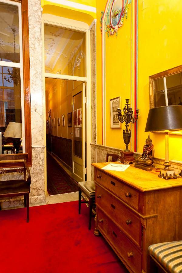 Classy Room 17Th C Canalhouse Amsterdam Luaran gambar